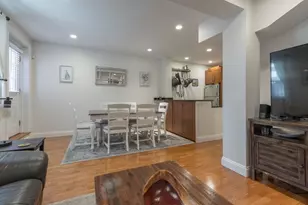 15 Garrison St, Boston, MA 02116 - Photo 4