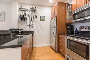15 Garrison St, Boston, MA 02116 - Photo 8