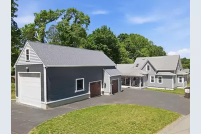 15 Hall Street, Plymouth, MA 02360 - Photo 2