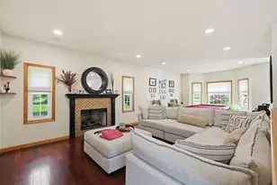 10 Amanda St, Middleborough, MA 02346 - Photo 10