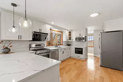 933 Liberty Square Rd, Boxborough, MA 01719 - Photo 16