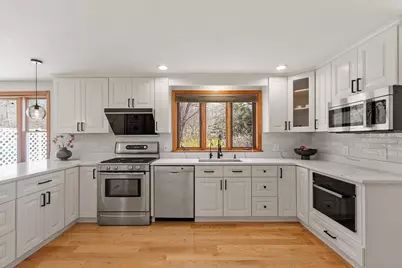 933 Liberty Square Rd, Boxborough, MA 01719 - Photo 12