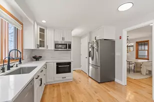 933 Liberty Square Rd, Boxborough, MA 01719 - Photo 14