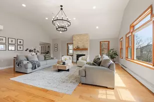 933 Liberty Square Rd, Boxborough, MA 01719 - Photo 6