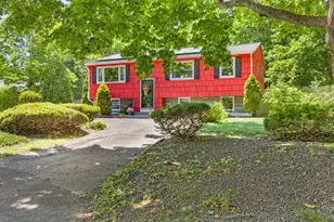 85 Malley Ave, Avon, MA 02322 - Photo 2