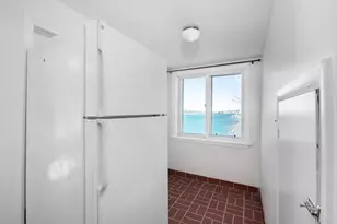 789 Shirley St, Winthrop, MA 02152 - Photo 16
