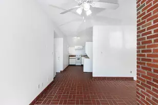 789 Shirley St, Winthrop, MA 02152 - Photo 12