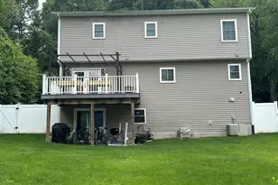 83 Federal St, Agawam, MA 01001 - Photo 2