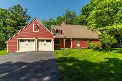 322 Spring St, Shrewsbury, MA 01545 - Photo 2