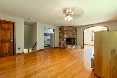 322 Spring St, Shrewsbury, MA 01545 - Photo 14