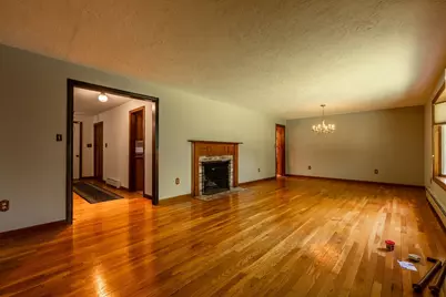 322 Spring St, Shrewsbury, MA 01545 - Photo 6