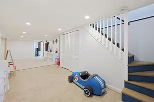 23 Kosciusko St, Peabody, MA 01960 - Photo 18