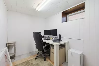 23 Kosciusko St, Peabody, MA 01960 - Photo 22