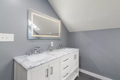 22 Kenilworth St, Boston, MA 02119 - Photo 30