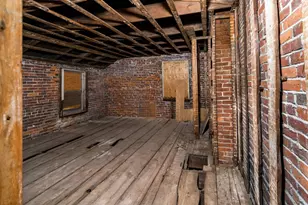 22 Kenilworth St, Boston, MA 02119 - Photo 38