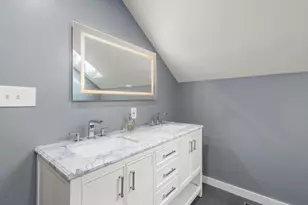22 Kenilworth St, Boston, MA 02119 - Photo 30