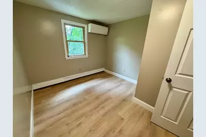 4 Link St #0, Foxboro, MA 02035 - Photo 6