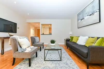 492 Beacon St #13, Boston, MA 02115 - Photo 4