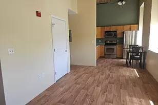 35 Riverwalk Way, Lowell, MA 01854 - Photo 4