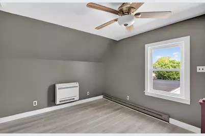6 Greenwood St, Gardner, MA 01440 - Photo 14