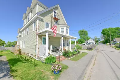 21 12th St #1, Wareham, MA 02538 - Photo 2