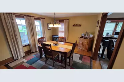 351 Davis Street, Greenfield, MA 01301 - Photo 8