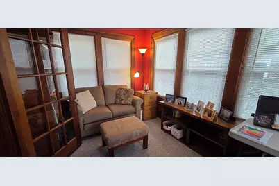 351 Davis Street, Greenfield, MA 01301 - Photo 4
