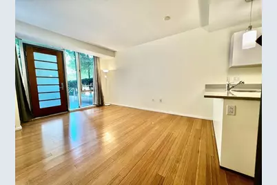2 Earhart #121, Cambridge, MA 02141 - Photo 8