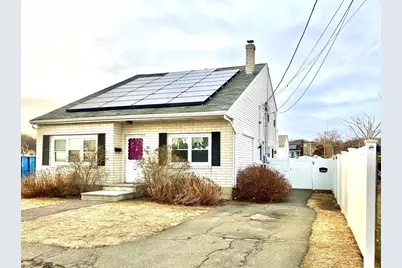 25 Naples Ave #R, Saugus, MA 01906 - Photo 2