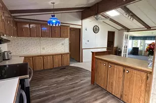 30 Earl Dr, Athol, MA 01331 - Photo 8
