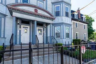 32 Hawthorne St, Boston, MA 02119 - Photo 18