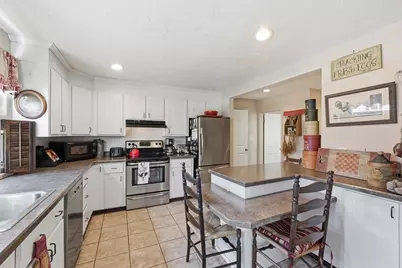 11 Paul St, Auburn, MA 01501 - Photo 22