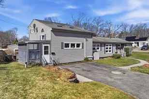 11 Paul St, Auburn, MA 01501 - Photo 2