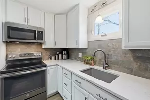 11 Paul St, Auburn, MA 01501 - Photo 10