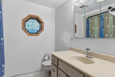 33 W Elm St, Hopkinton, MA 01748 - Photo 32