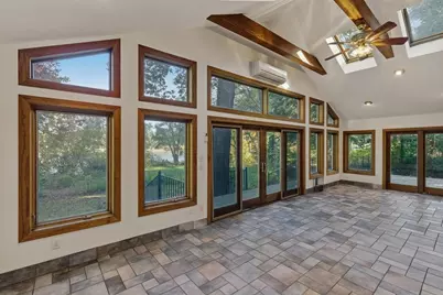 33 W Elm St, Hopkinton, MA 01748 - Photo 8