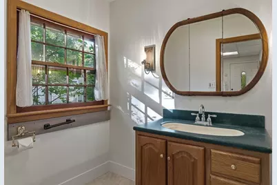 33 W Elm St, Hopkinton, MA 01748 - Photo 24