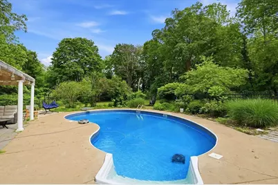 100 South Main St., Middleborough, MA 02346 - Photo 36