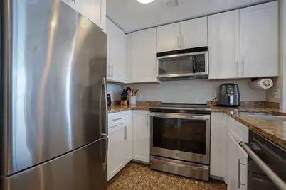 8-12 Museum Way #1629, Cambridge, MA 02141 - Photo 6