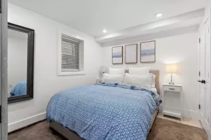 4 Everett Pl, Boston, MA 02128 - Photo 22