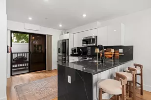 4 Everett Pl, Boston, MA 02128 - Photo 6