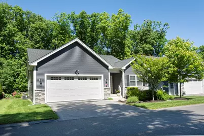 5 Abby Ln #5, Shrewsbury, MA 01545 - Photo 2