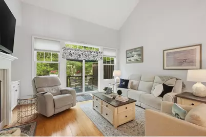 108 Grey Hawk Dr #108, Mashpee, MA 02649 - Photo 10