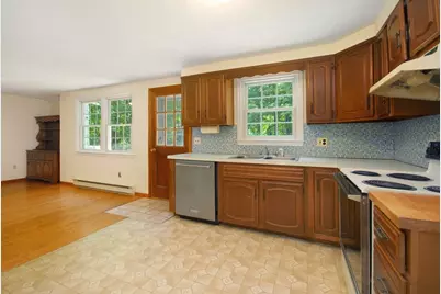 40 Shattuck St, Pepperell, MA 01463 - Photo 8