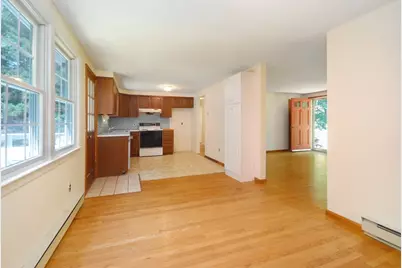 40 Shattuck St, Pepperell, MA 01463 - Photo 6