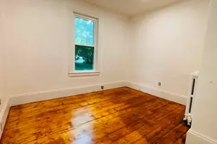 93 Peirce St, Middleborough, MA 02346 - Photo 8