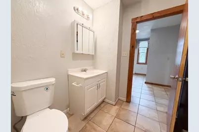 127 Austin St, Worcester, MA 01609 - Photo 12