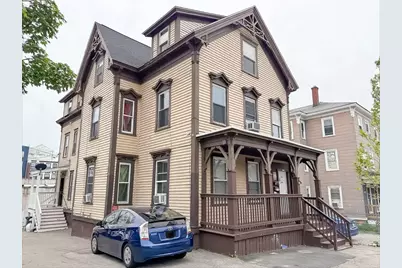 127 Austin St, Worcester, MA 01609 - Photo 1