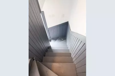 127 Austin St, Worcester, MA 01609 - Photo 14