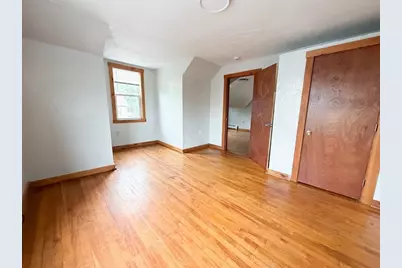 127 Austin St, Worcester, MA 01609 - Photo 6